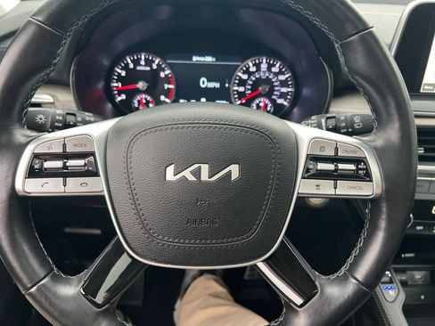 Certified 2022 Kia Telluride SX w/ SX Prestige Package AWD/4WD image 64