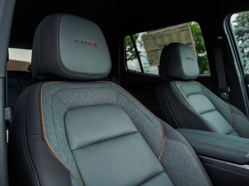 New 2026 GMC Terrain AT4 w/ Convenience Package III image 12