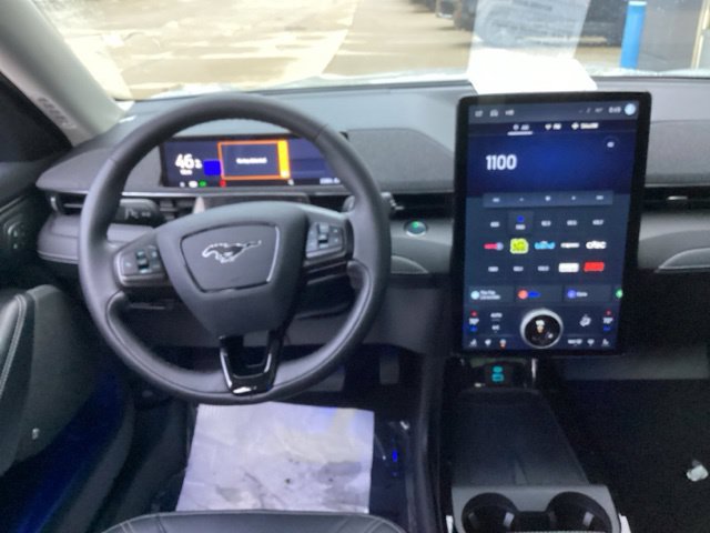 Used 2023 Ford Mustang Mach-E Premium AWD/4WD image 18