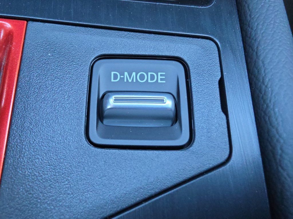 New 2027 Nissan Kicks SR AWD/4WD image 35