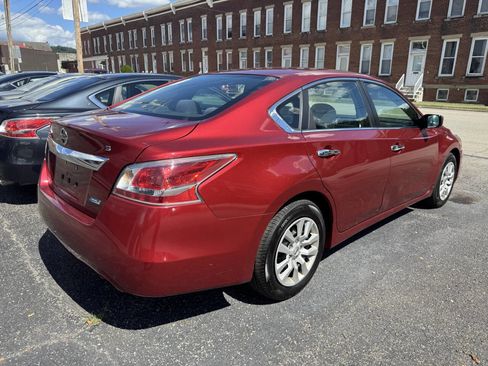 Used 2014 Nissan Altima 2.5 S image 3
