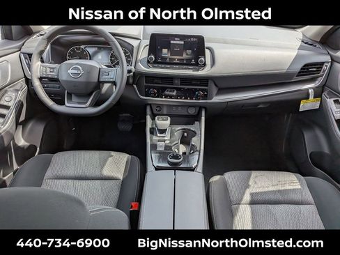 New 2026 Nissan Rogue SV w/ Cold Weather Package AWD/4WD image 17