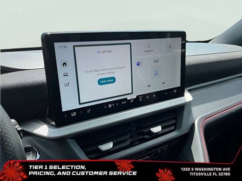 Used 2025 Ford Explorer ST-Line w/ ST-Line Street Pack AWD/4WD image 33