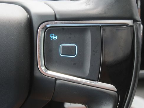 Used 2025 Ford Expedition Max Platinum AWD/4WD image 31