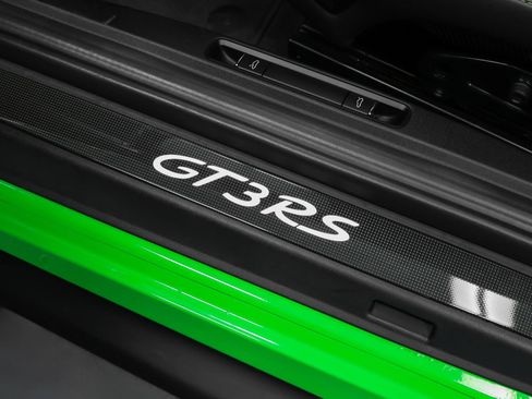 Certified 2019 Porsche 911 GT3 RS RWD image 46