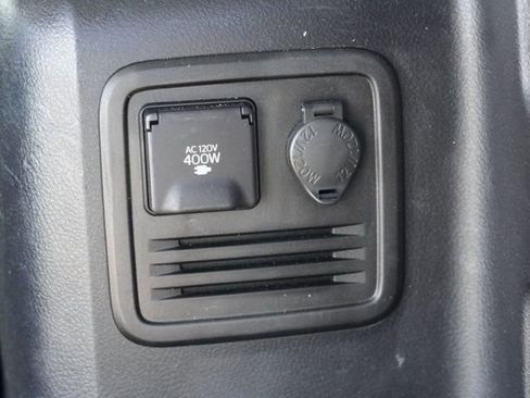 Certified 2024 Toyota 4Runner TRD Off-Road Premium w/ Moonroof Package image 53