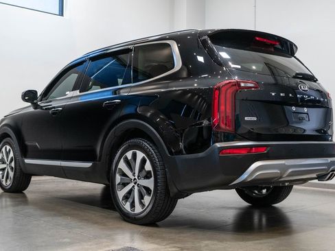 Used 2020 Kia Telluride S AWD/4WD image 7