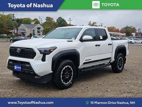 New 2025 Toyota Tacoma 4x4 Double Cab Hybrid image 1