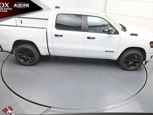 Used 2023 RAM 1500 Big Horn AWD/4WD image 34