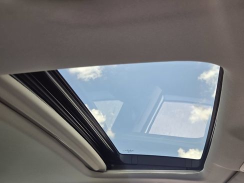 Certified 2023 Honda Accord EX image 16