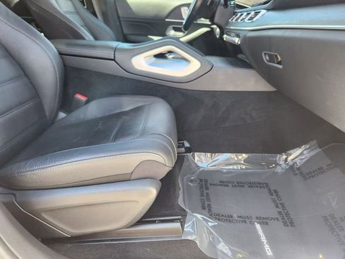 Certified 2023 Mercedes-Benz GLS 580 4MATIC image 19