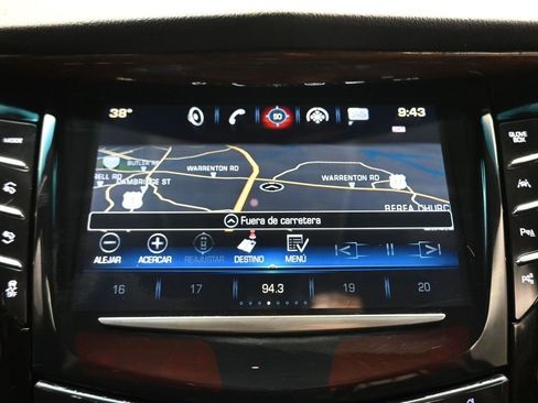 Used 2017 Cadillac Escalade ESV Luxury image 22