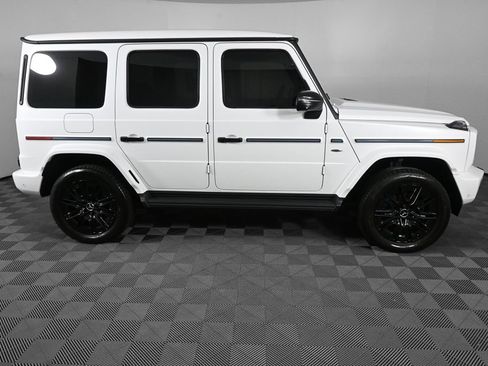 Used 2025 Mercedes-Benz G 580 w/ EQ Technology image 26