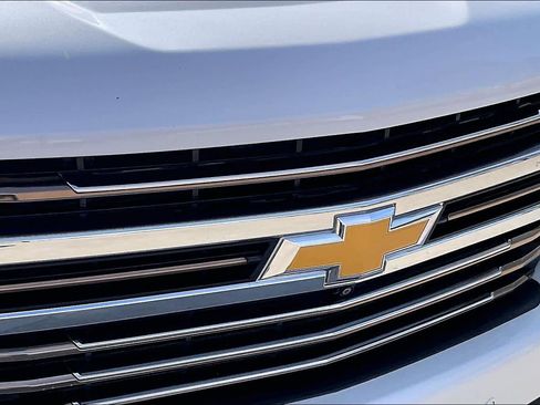 Used 2021 Chevrolet Silverado 1500 High Country w/ Technology Package image 29