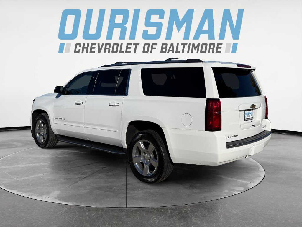 Used 2020 Chevrolet Suburban Premier AWD/4WD image 4