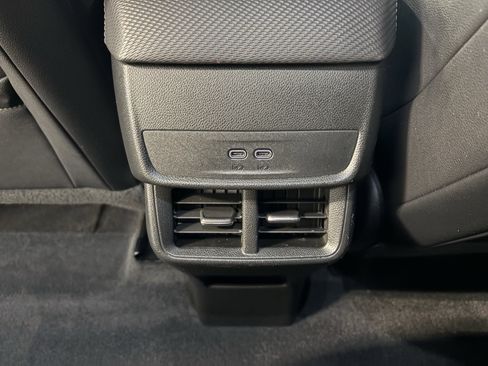 Used 2025 Chevrolet Equinox LT w/ Convenience Package II FWD image 8