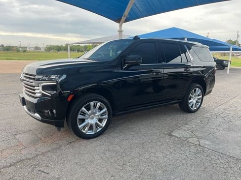 Used 2023 Chevrolet Tahoe High Country AWD/4WD image 1