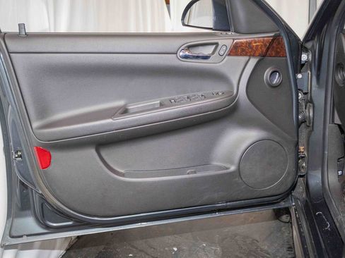 Used 2016 Chevrolet Impala Limited LS image 10