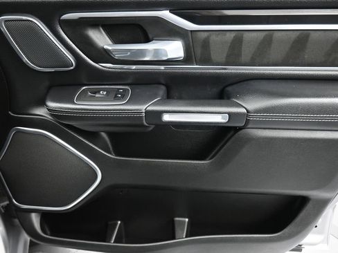Used 2022 RAM 1500 Laramie AWD/4WD image 46