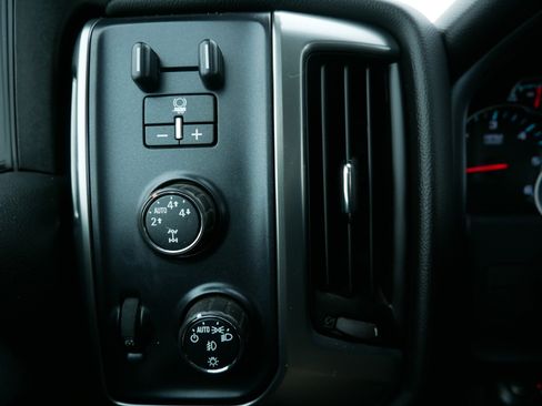 Used 2016 Chevrolet Silverado 1500 LT w/ All Star Edition image 26