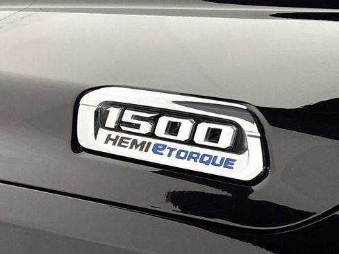 Used 2023 RAM 1500 Laramie AWD/4WD image 24
