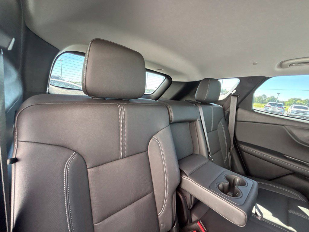 Used 2024 Chevrolet Blazer LT FWD image 28