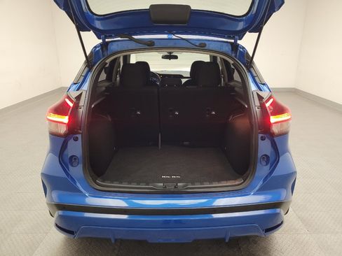 Used 2022 Nissan Kicks S FWD image 29
