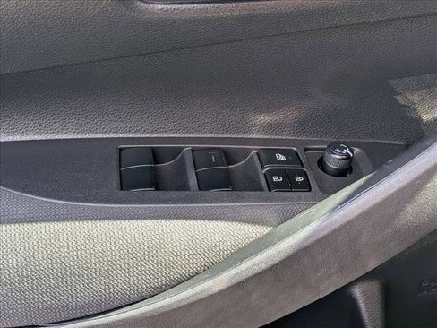 Used 2024 Toyota Corolla LE FWD image 13