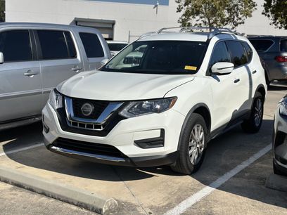 Used 2019 Nissan Rogue SV