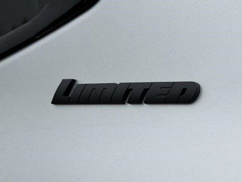 New 2026 Toyota Tundra Limited image 9