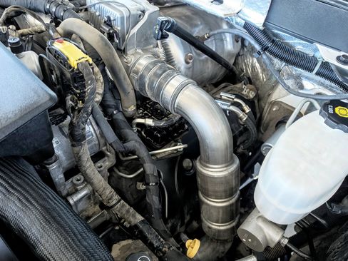 Used 2018 Chevrolet Silverado 3500 LTZ w/ Duramax Plus Package AWD/4WD image 39
