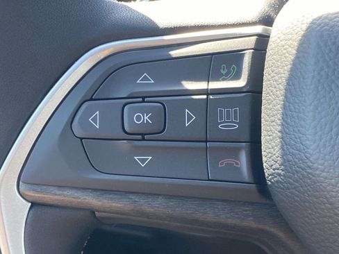 New 2026 Jeep Grand Cherokee Altitude AWD/4WD image 54