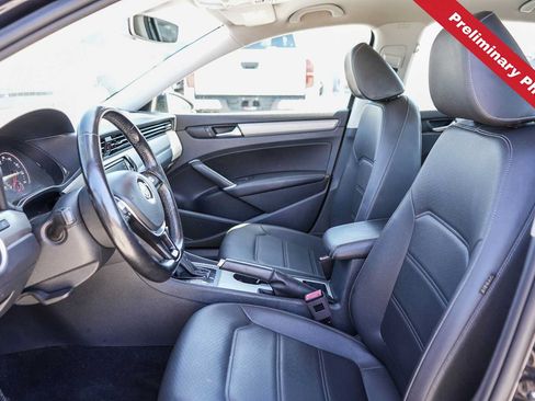 Used 2020 Volkswagen Passat 2.0T SE FWD image 9