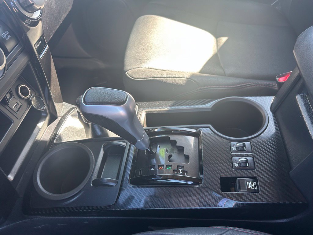 Used 2024 Toyota 4Runner TRD Off-Road Premium AWD/4WD image 18