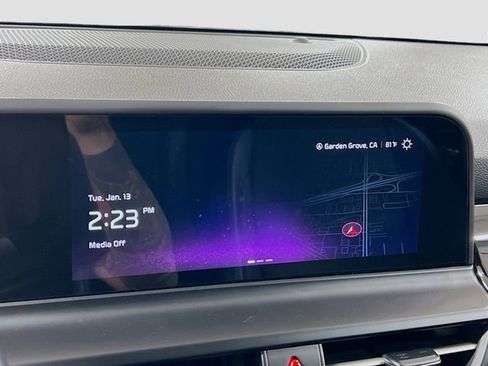 Certified 2025 Kia Seltos S image 15