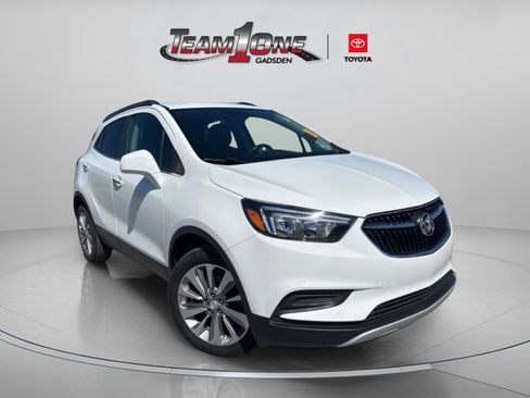 Used 2020 Buick Encore Preferred w/ Safety Package FWD image 1
