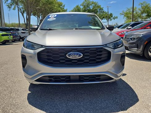 Certified 2024 Ford Escape ST-Line AWD/4WD image 2