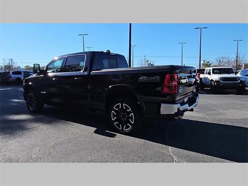 New 2025 RAM 1500 Limited image 25
