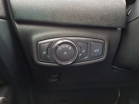 Used 2017 Lincoln MKC Select w/ Select Plus Package AWD/4WD image 27