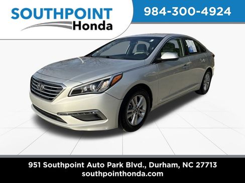 Used 2015 Hyundai Sonata SE w/ Option Group 09 image 3