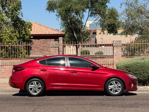 Used 2020 Hyundai Elantra SEL FWD image 9