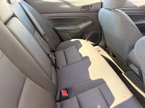 Certified 2025 Nissan Altima 2.5 SV FWD image 15