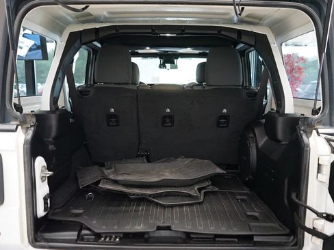Used 2024 Jeep Wrangler Unlimited Sport AWD/4WD image 51