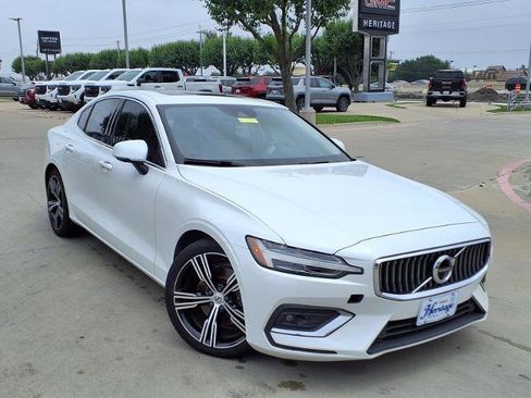Used 2022 Volvo S60 B5 Inscription AWD/4WD image 1