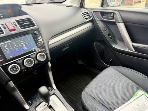 Used 2016 Subaru Forester 2.5i Premium AWD/4WD image 32