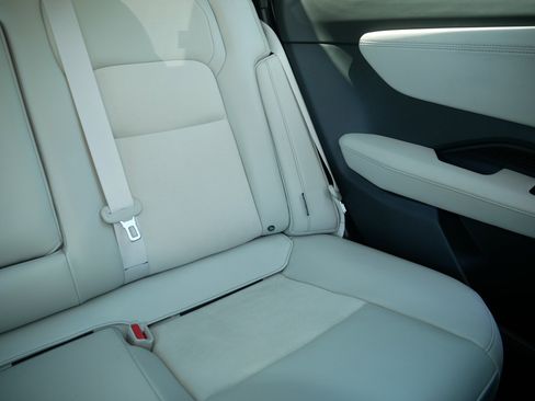 Certified 2024 Nissan Ariya AWD image 14