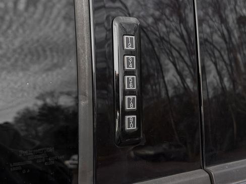 Used 2017 Ford F150 Raptor w/ Equipment Group 802A Luxury image 15