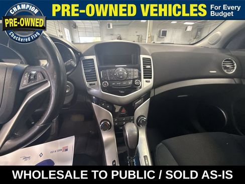 Used 2012 Chevrolet Cruze LT FWD image 11