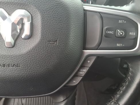 Used 2023 RAM 1500 Big Horn AWD/4WD image 23
