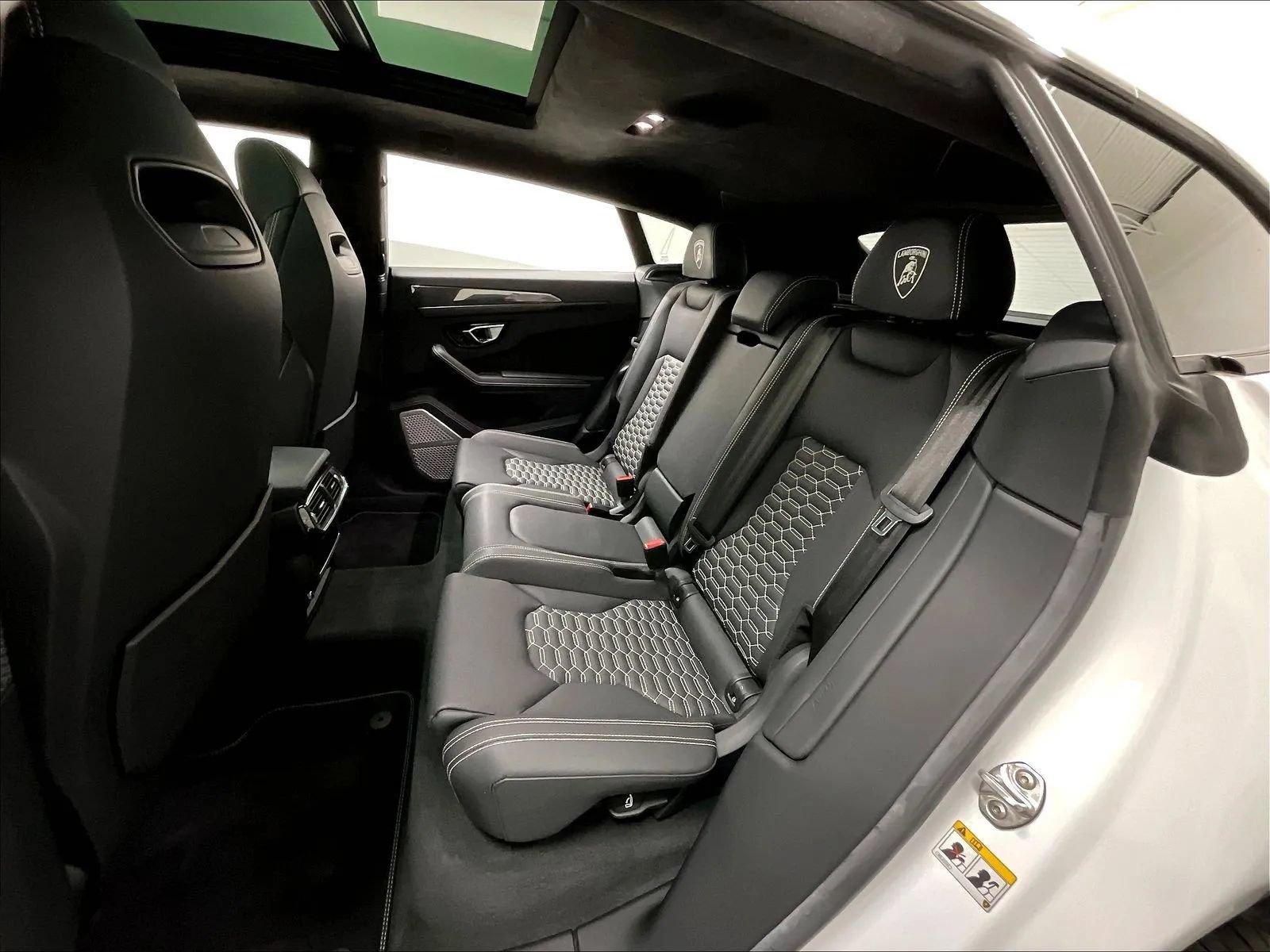 Used 2024 Lamborghini Urus S AWD/4WD image 14